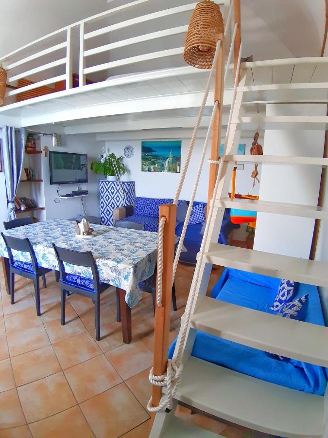 La Casa Azzurra Apartment Procida Luaran gambar