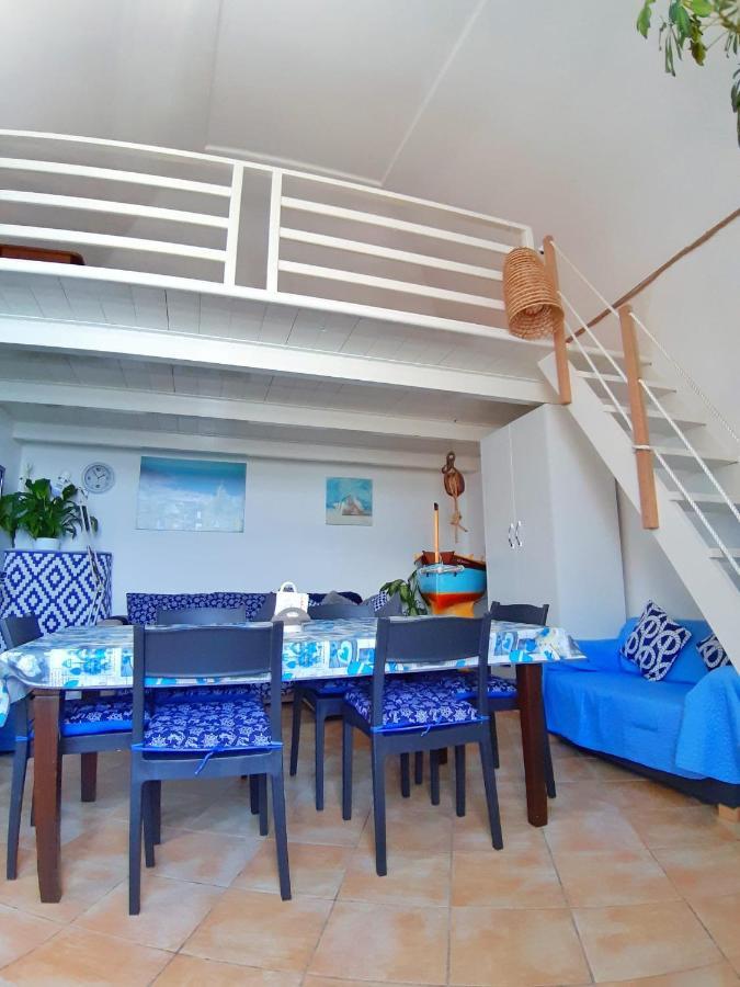 La Casa Azzurra Apartment Procida Luaran gambar