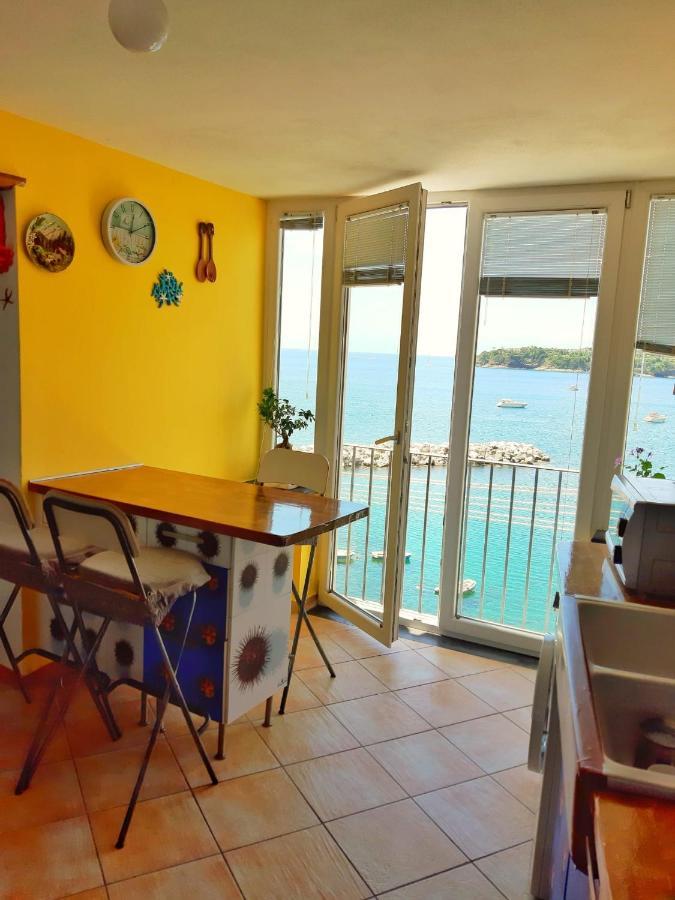 La Casa Azzurra Apartment Procida Luaran gambar