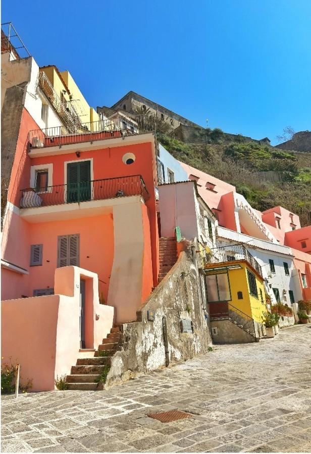 La Casa Azzurra Apartment Procida Luaran gambar